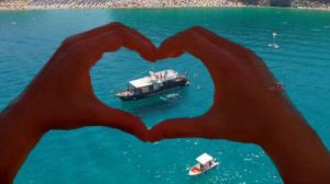 escursioni in barca con il cuore