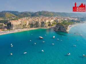 Tropea vista dal mare